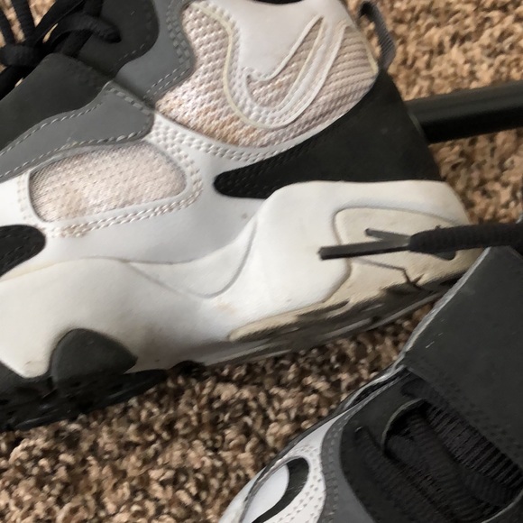 Nike Air Speed Turfs - Picture 8 of 12